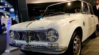 Una Alfa Romeo Giulia ad Auto e Moto d'Epoca.