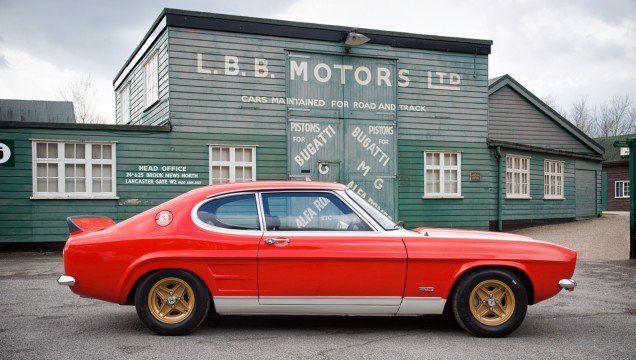 Una Ford Capri.