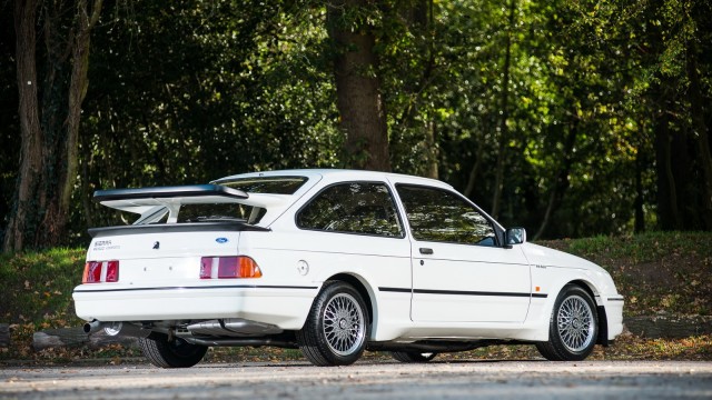 Una Ford Sierra.