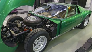 La prima Lamborghini Miura SV.